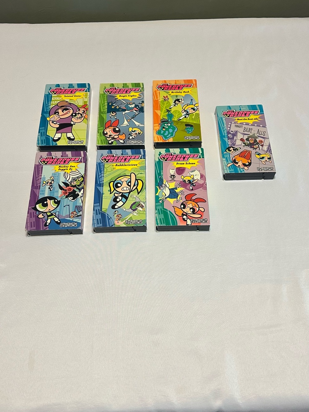 Vintage Cartoon Network Powerpuff Girls VHS movies 7 of them! Like new